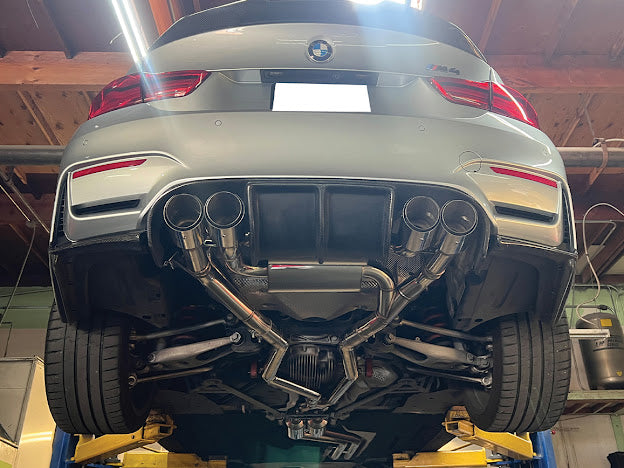 2015-2020 BMW F80 M3 F82 / F83 M4 | 2.5" PIPING W/ 3.5 " QUAD TIPS AXLE BACK EXHAUST