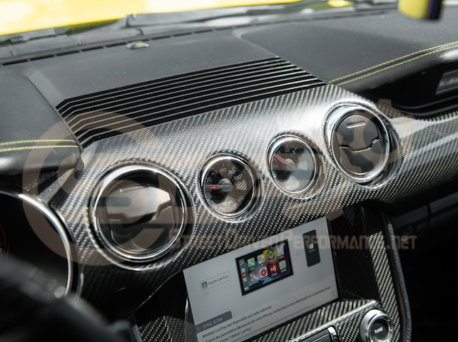 2015-2023 FORD MUSTANG S550 | CARBON FIBER DASHBOARD PANEL TRIM COVER