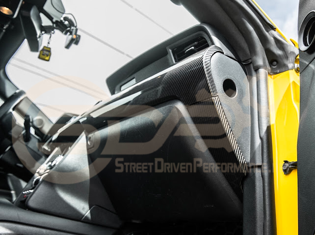 2015-2023 FORD MUSTANG S550 | CARBON FIBER  DASHBOARD LOWER TRIM COVER PAIR