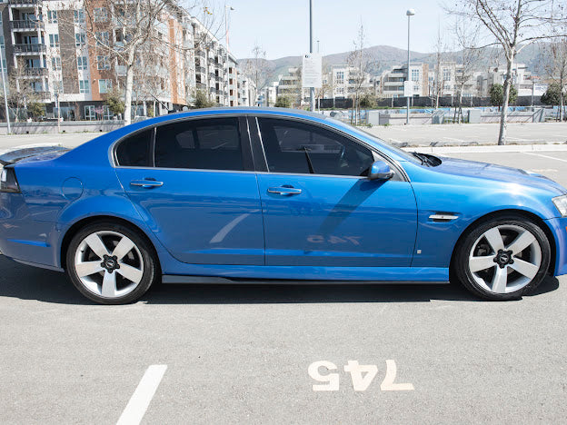 2008-09 PONTIAC G8 CARBON FIBER FRONT SPLITTER & SIDE SKIRTS GROUND EFFECTS