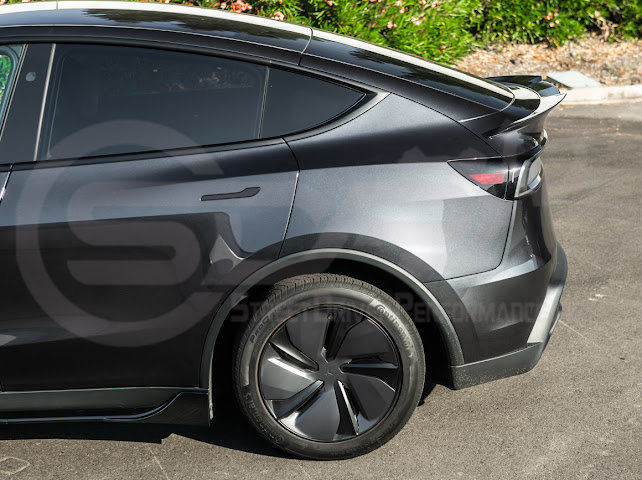 2025-UP TESLA MODEL Y | SDP TRACK STYLE GLOSS BLACK REAR TRUNK WING SPOILER