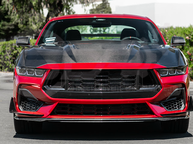 2024-UP FORD MUSTANG | SUPER SNAKE STYLE FRONT VENTED HOOD