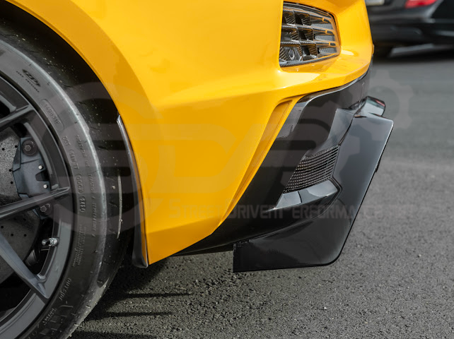 2023-UP CORVETTE C8 Z06 | GLOSSY BLACK REAR BUMPER FINNED DIFFUSER