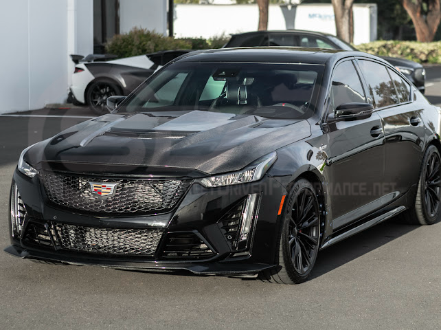 2020-Up Cadillac CT5 / CT5-V / CT5-V Blackwing | Blackwing Style CARBON FIBER Front Vented Hood