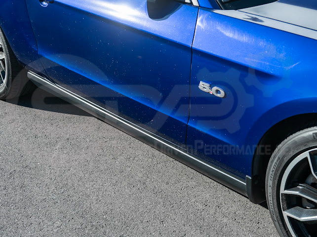 2010-2014 FORD S197 MUSTANG | GT500 STYLE SIDE SKIRTS EXTENSION PAIR ROCKER PANELS GROUND EFFECTS