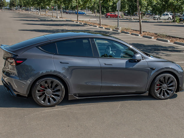 2020-UP TESLA MODEL Y PERFORMANCE SIDE SKIRTS ROCKER PANELS GROUND EFFECTS