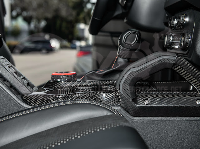 2021-UP FORD BRONCO CARBON FIBER GEAR SHIFT PANEL TRIM COVER