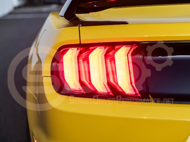 2015-2023 FORD MUSTANG S550 | SIGNAL LED XB RED / CLEAR REAR TAIL LIGHT