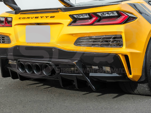 2023-UP CORVETTE C8 Z06 | GLOSSY BLACK REAR BUMPER FINNED DIFFUSER