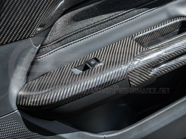 2015-2023 FORD MUSTANG S550 | CARBON FIBER SIDE DOOR GLASS LIFTING PANEL COVER TRIM