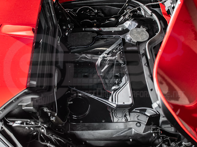 2020+ CORVETTE C8 CONVERTIBLE | HTC CARBON FIBER EXPOSED ENGINE BAY PANEL COVER REPLACEMENT