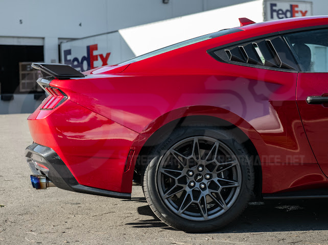 2024-UP FORD MUSTANG | DARKHORSE STYLE GLOSSY BLACK REAR TRUNK LID WING SPOILER