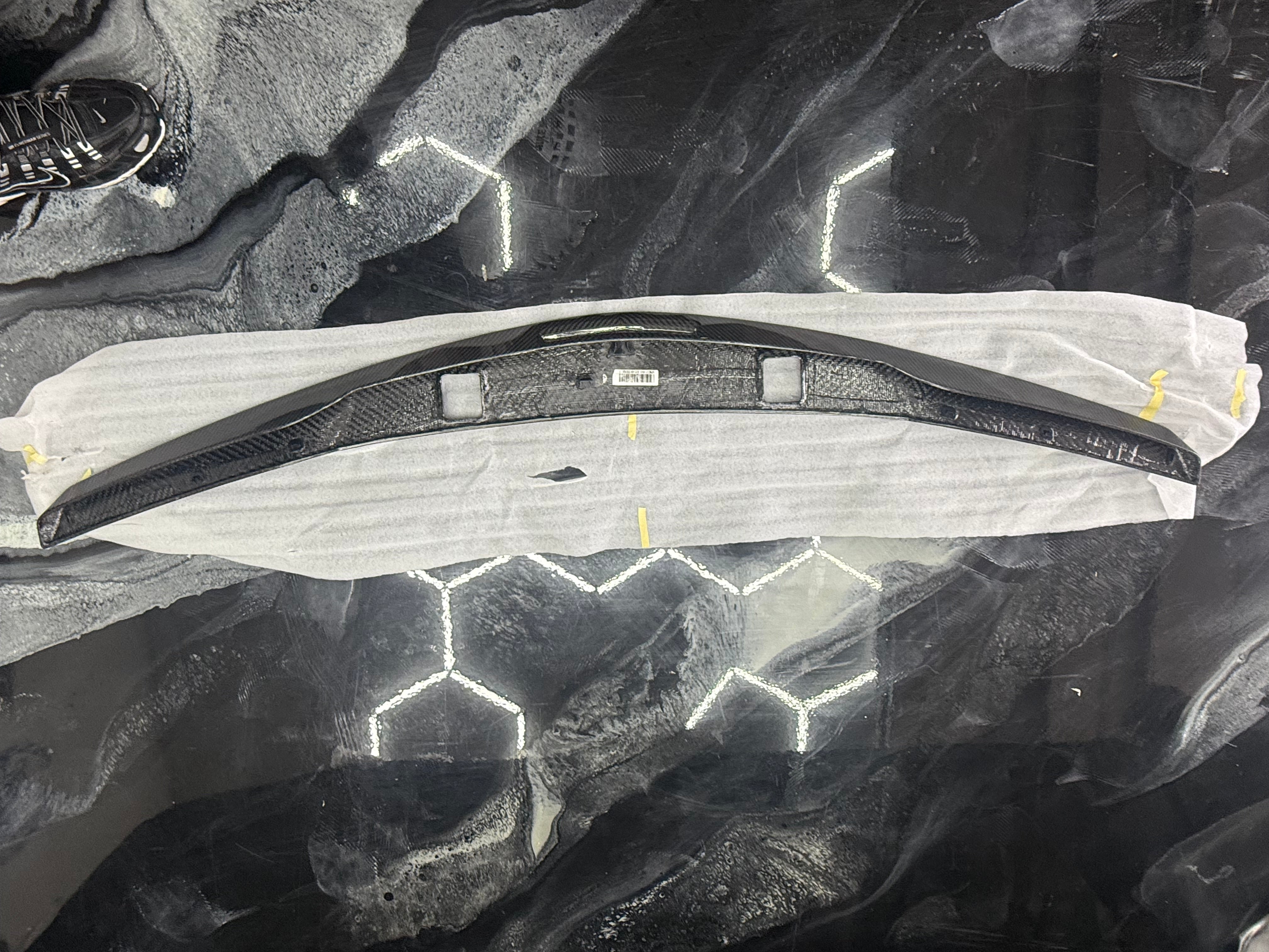 *USED- BLEMISHED* 2019 CHEVROLET CORVETTE C7 ZR1 CARBON FIBER REAR LID BASE SPOILER WING