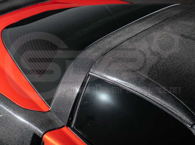 2005-2013 C6 Corvette - Carbon Fiber B-Pillar / Halo Cover