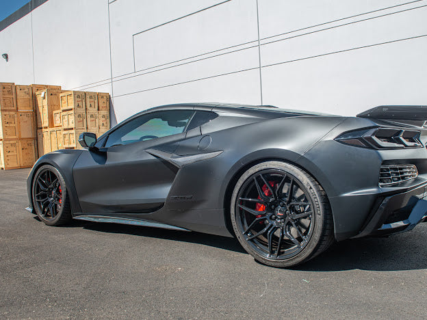 2020+ CORVETTE C8 Z06 / E-RAY |  CARBON FIBER DOOR HANDLE PAIR