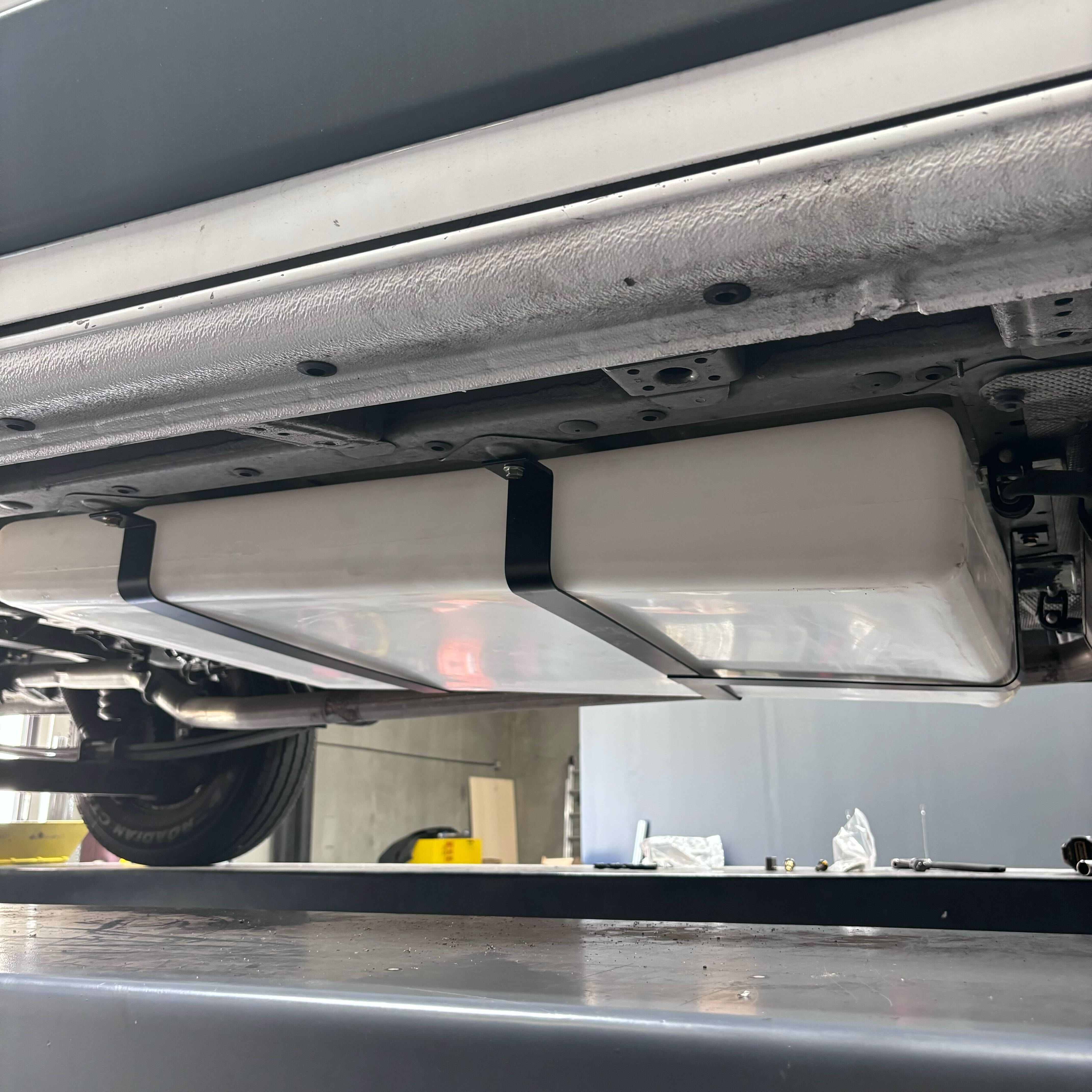 36 Gallon UNDERCARRIAGE Fresh/Grey WATER TANK FOR 2013-2024 DODGE / RAM PROMASTER 1500, 2500, 3500 159” AND 159