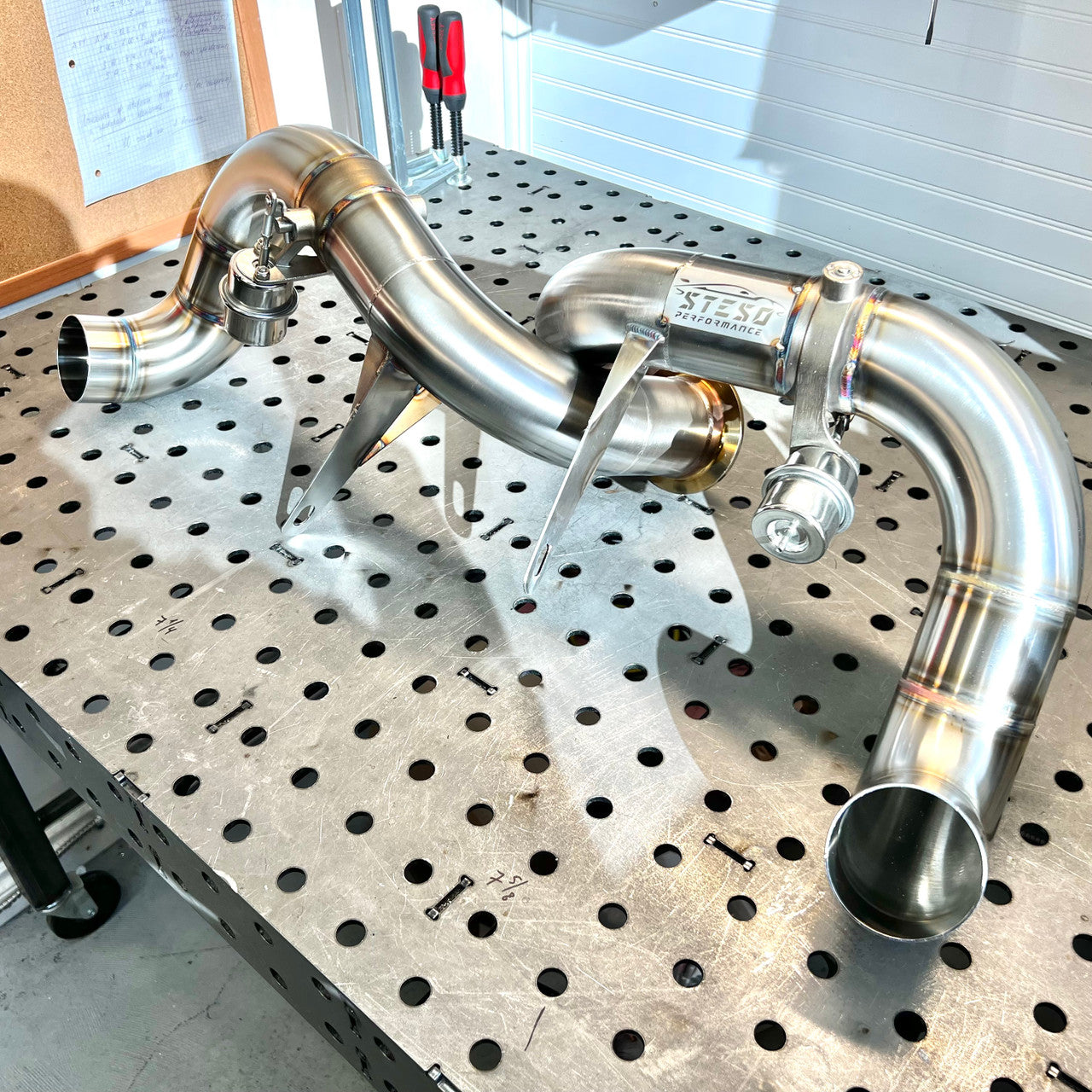 STESO Performance - Audi R8 Gen2 Facelift (2020+) 3" Race valved exhaust system TITANIUM RAW