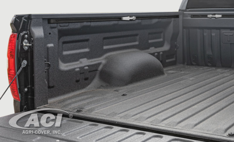 Access LOMAX Pro Series 22-24 Toyota Tundra 5ft6in Bed Professional Series Cover