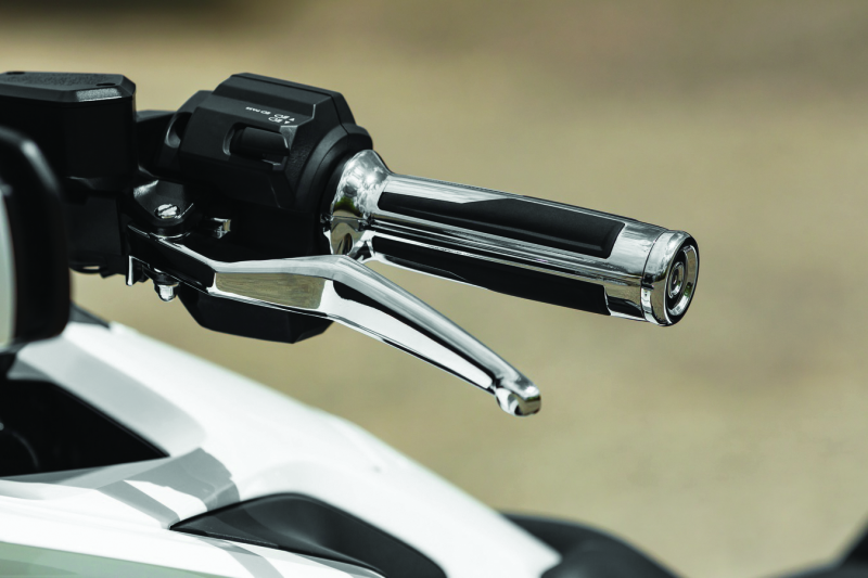 Kuryakyn Omni Lever Set - Clutch Lever Not Used On Dct Models - Chrome