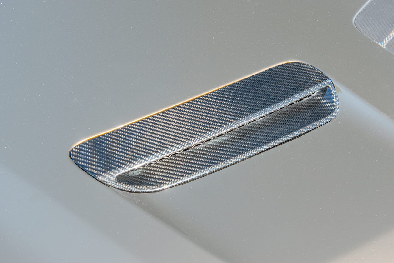 2008-2009 Pontiac G8 | SDP Performance CARBON FIBER Hood Vents / Hood Scoop