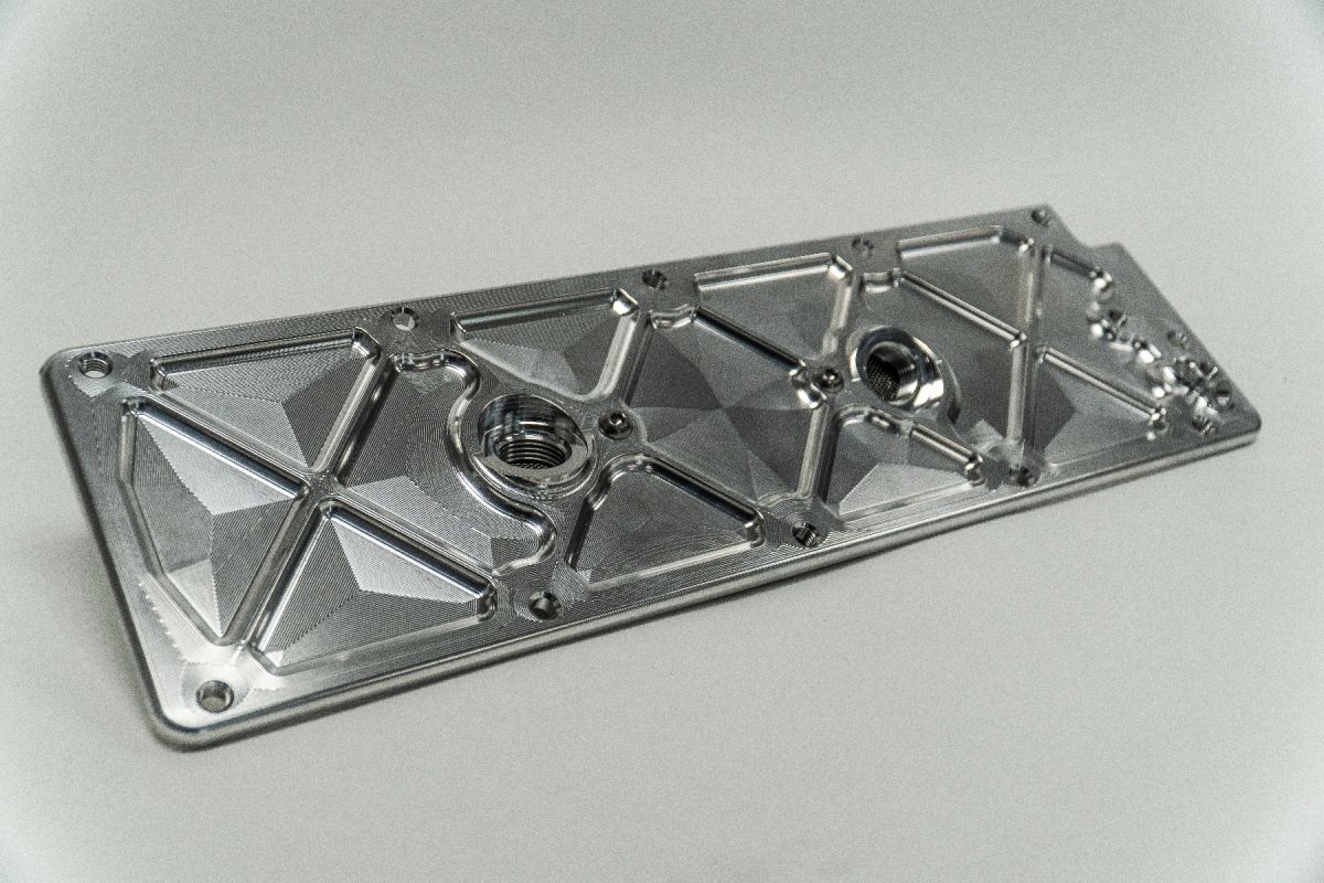 LS BILLET RACING VALLEY COVER