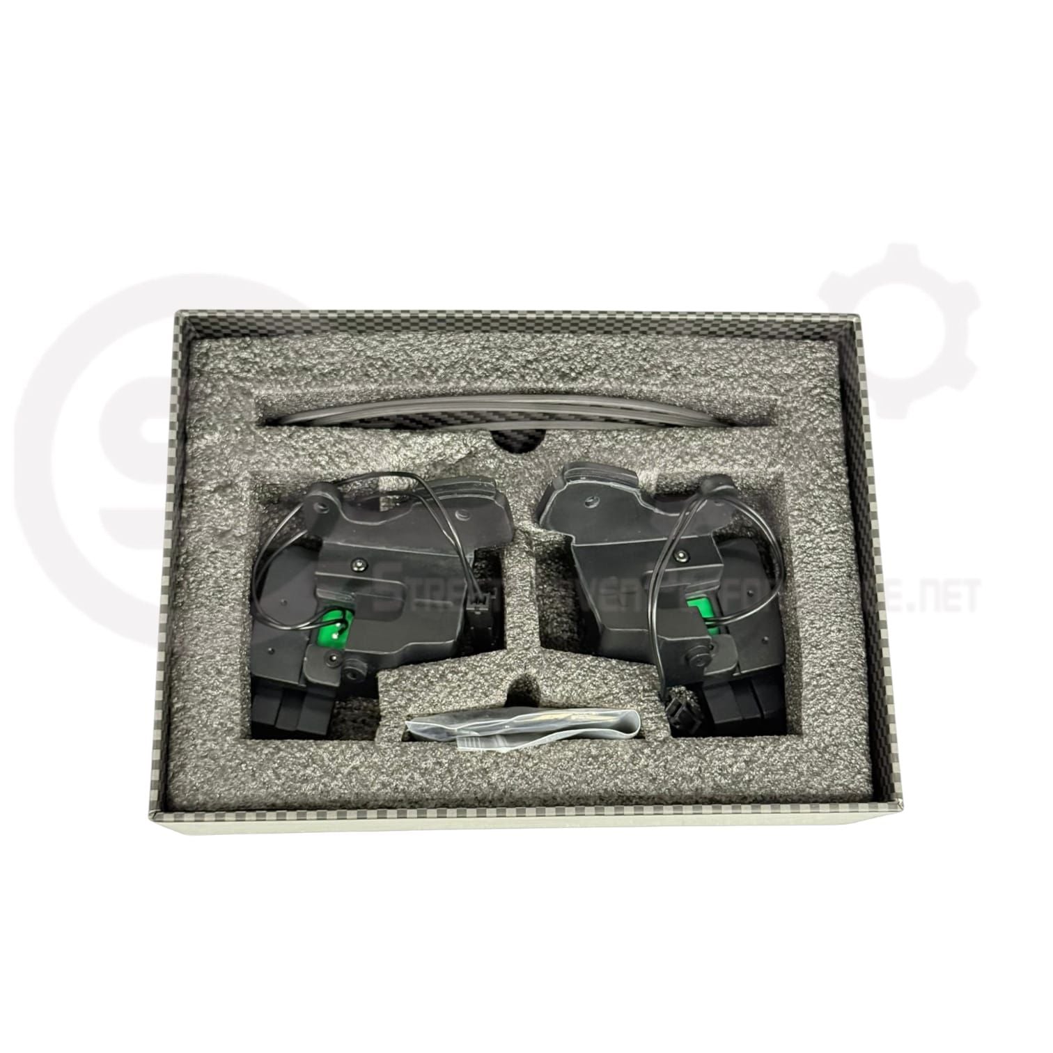 2017 - 2020 Ford F-150 Raptor P552 | Custom Carbon Fiber Magnetic Paddle Shifters