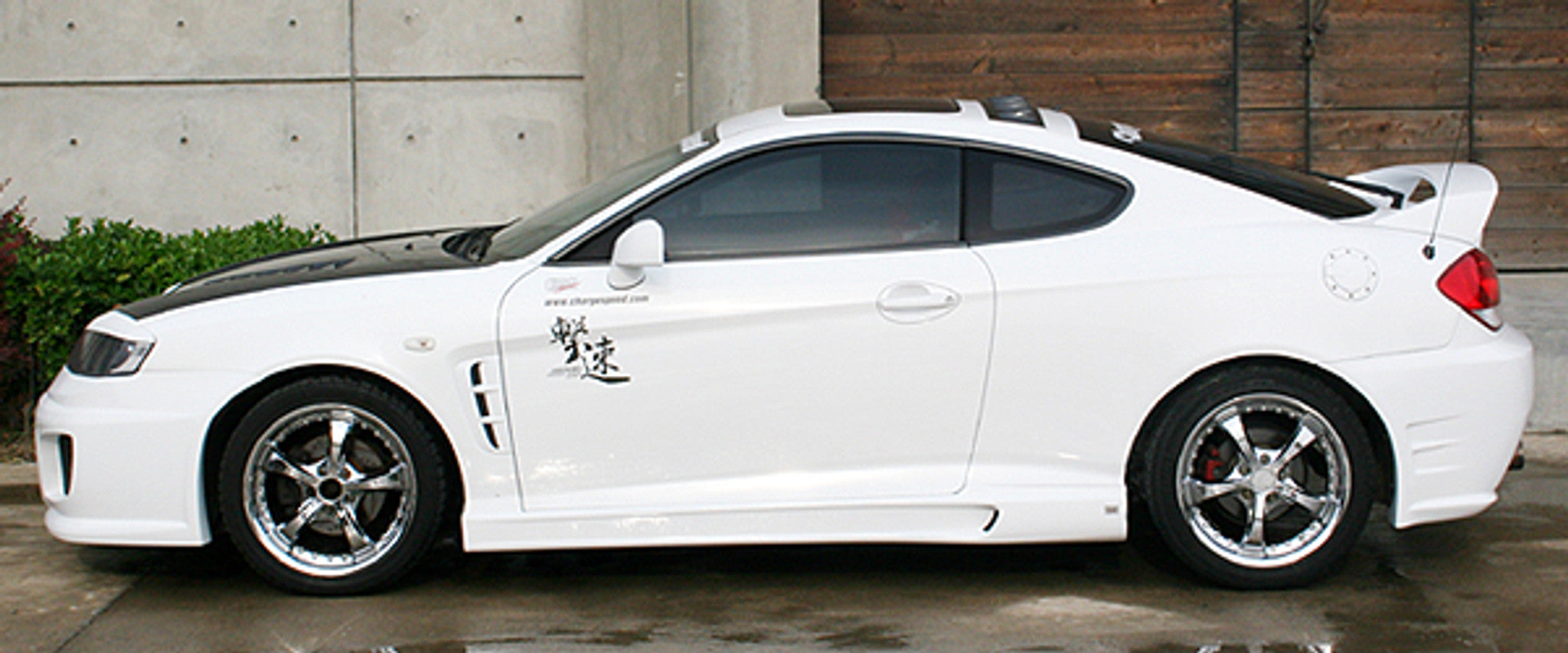 Charge Speed 2003-2006 Hyundai Tiburon GK Coupe Side Skirts