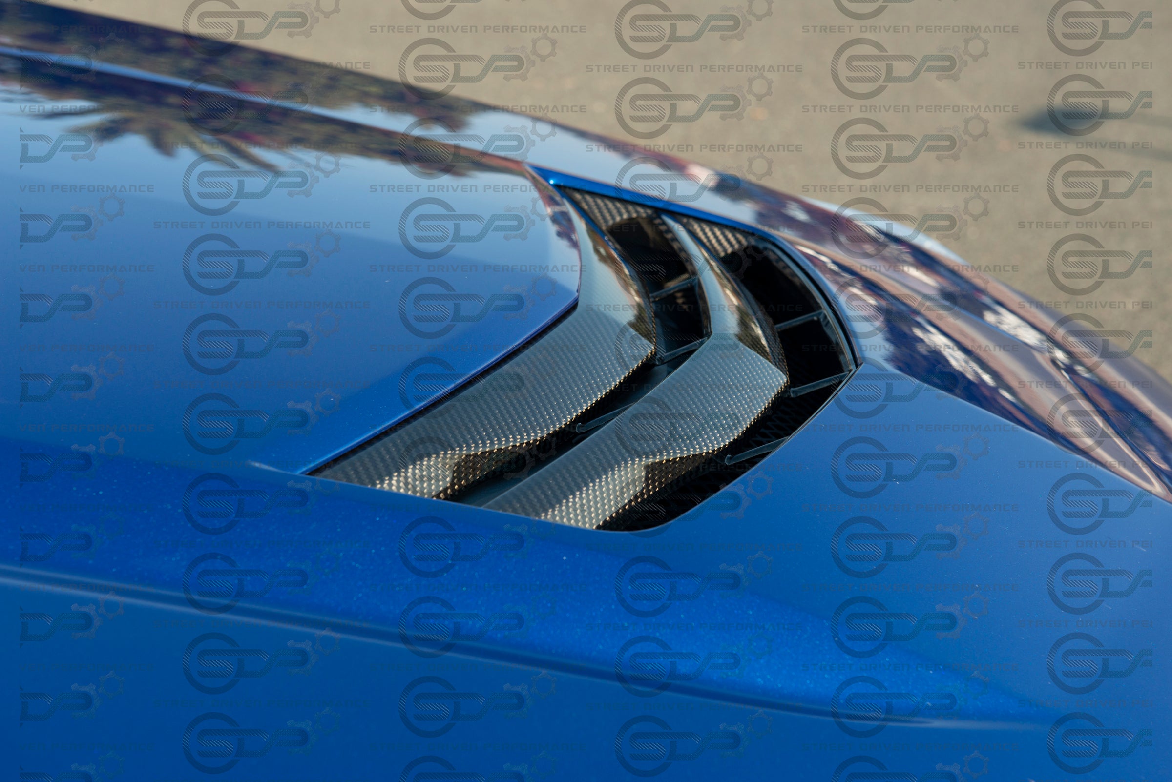 2016-2019 Cadillac ATS-V - Carbon Fiber Hood Vent