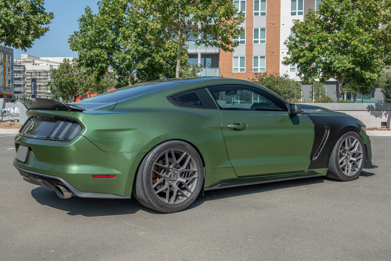 2015-2017 Ford Mustang | GT350 Style Matte Black Front Side Fenders