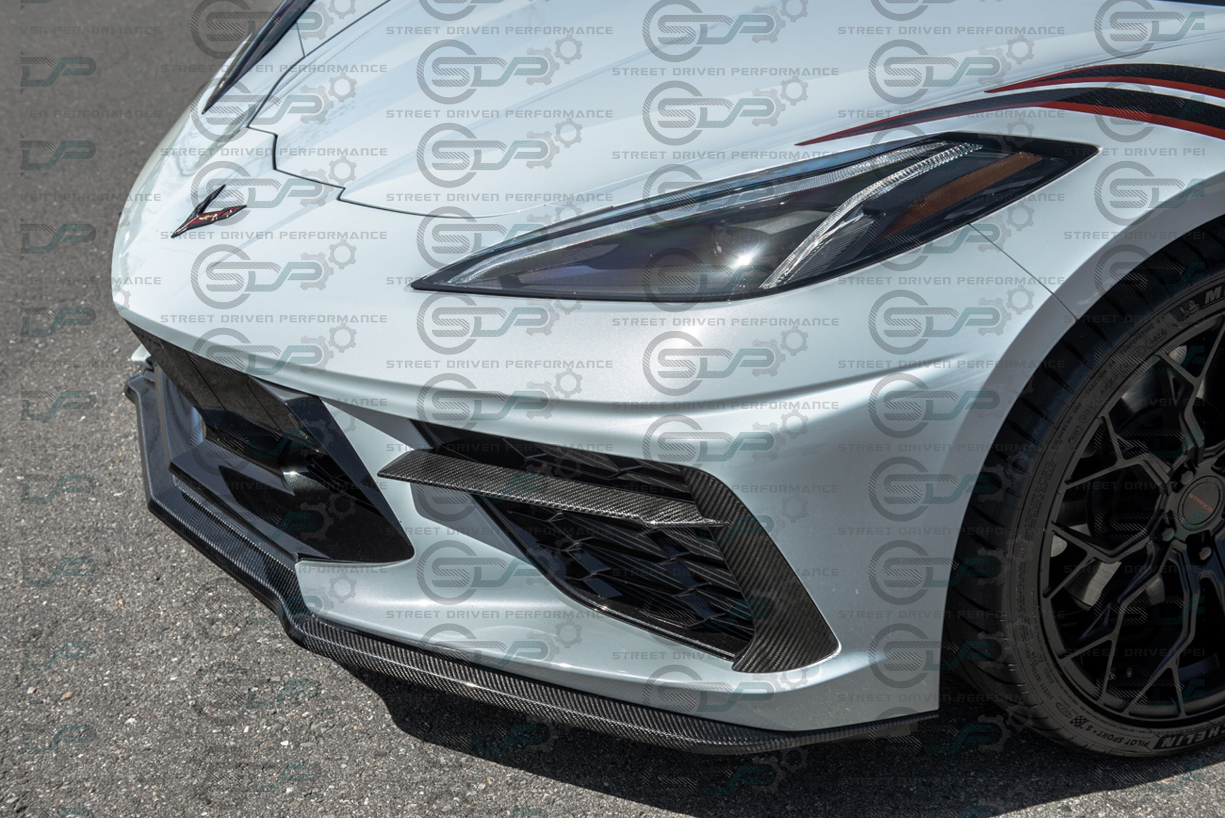 2020+ C8 Corvette - Carbon Fiber Front Grille Inserts (PAIR)