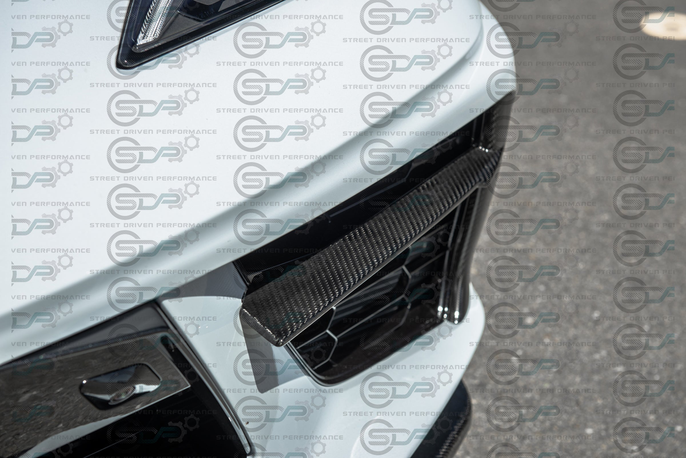 2020+ C8 Corvette - Carbon Fiber Front Grille Inserts (PAIR)