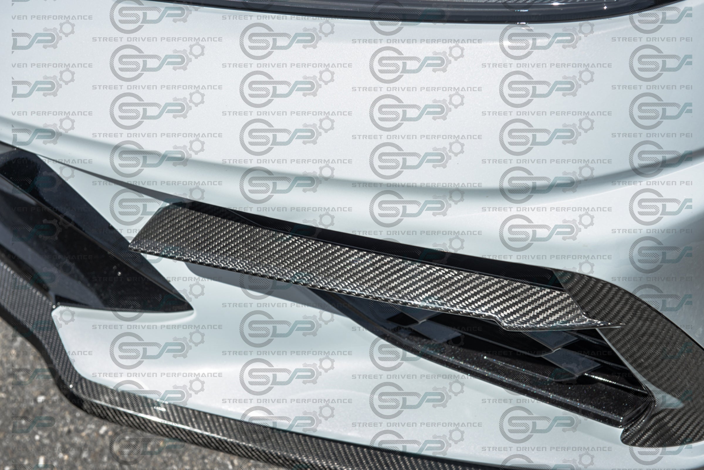 2020+ C8 Corvette - Carbon Fiber Front Grille Inserts (PAIR)