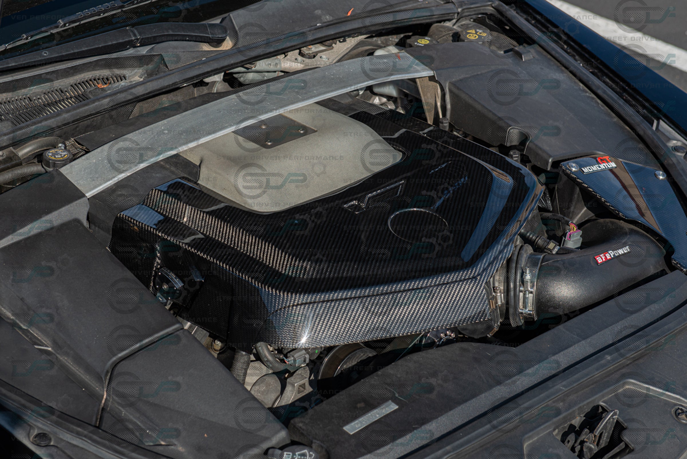 2009-2015 CTS-V V2 - Carbon Fiber Engine Cover for Chevrolet LSx LSA Supercharged engines using a CTS-V Lid