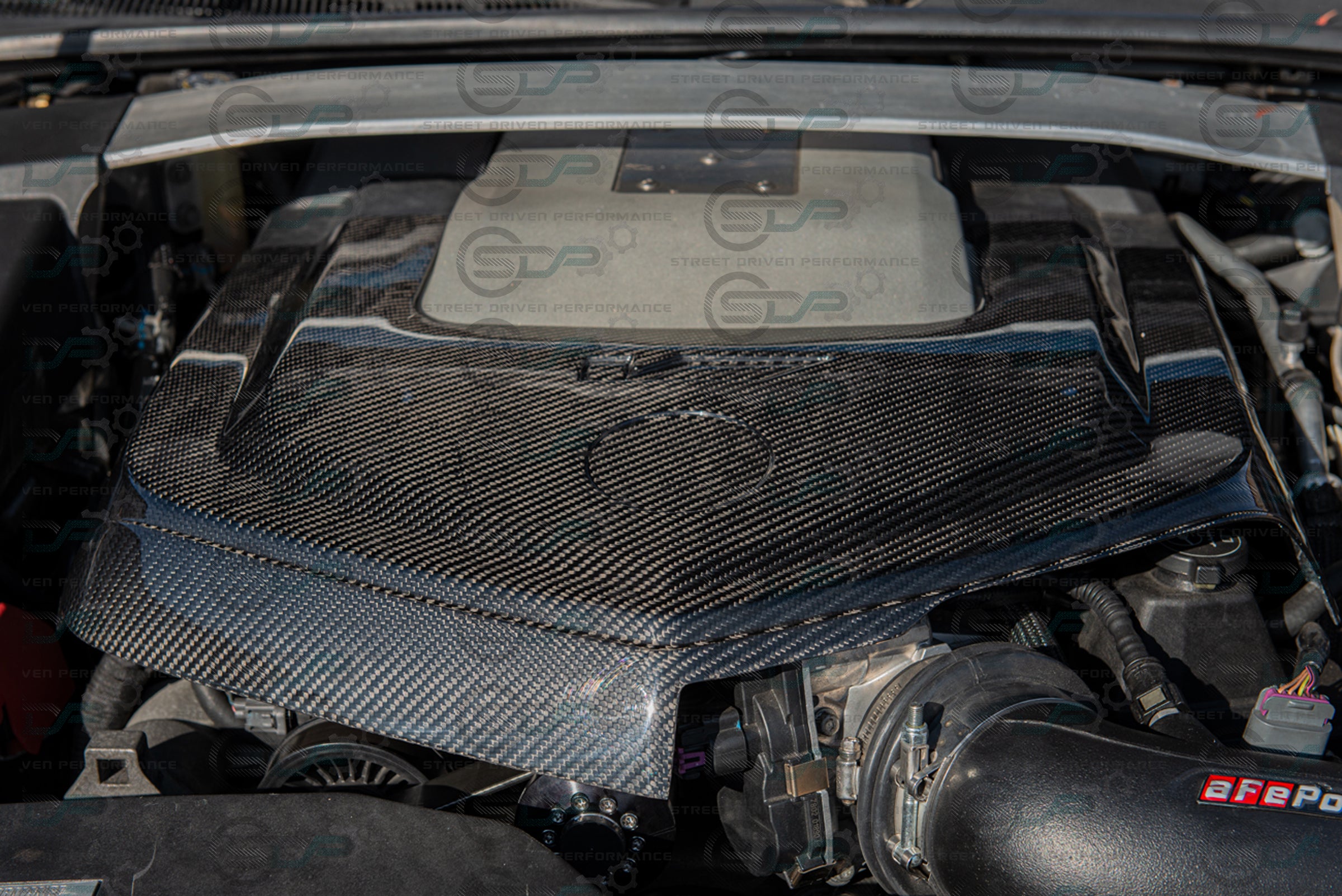 2009-2015 CTS-V V2 - Carbon Fiber Engine Cover for Chevrolet LSx LSA Supercharged engines using a CTS-V Lid