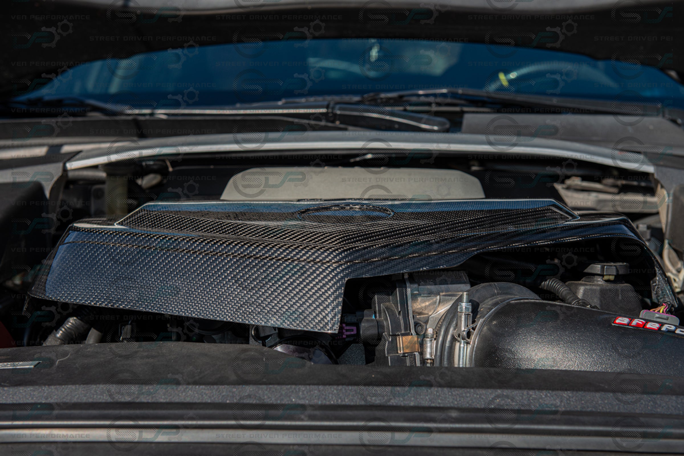 2009-2015 CTS-V V2 - Carbon Fiber Engine Cover for Chevrolet LSx LSA Supercharged engines using a CTS-V Lid