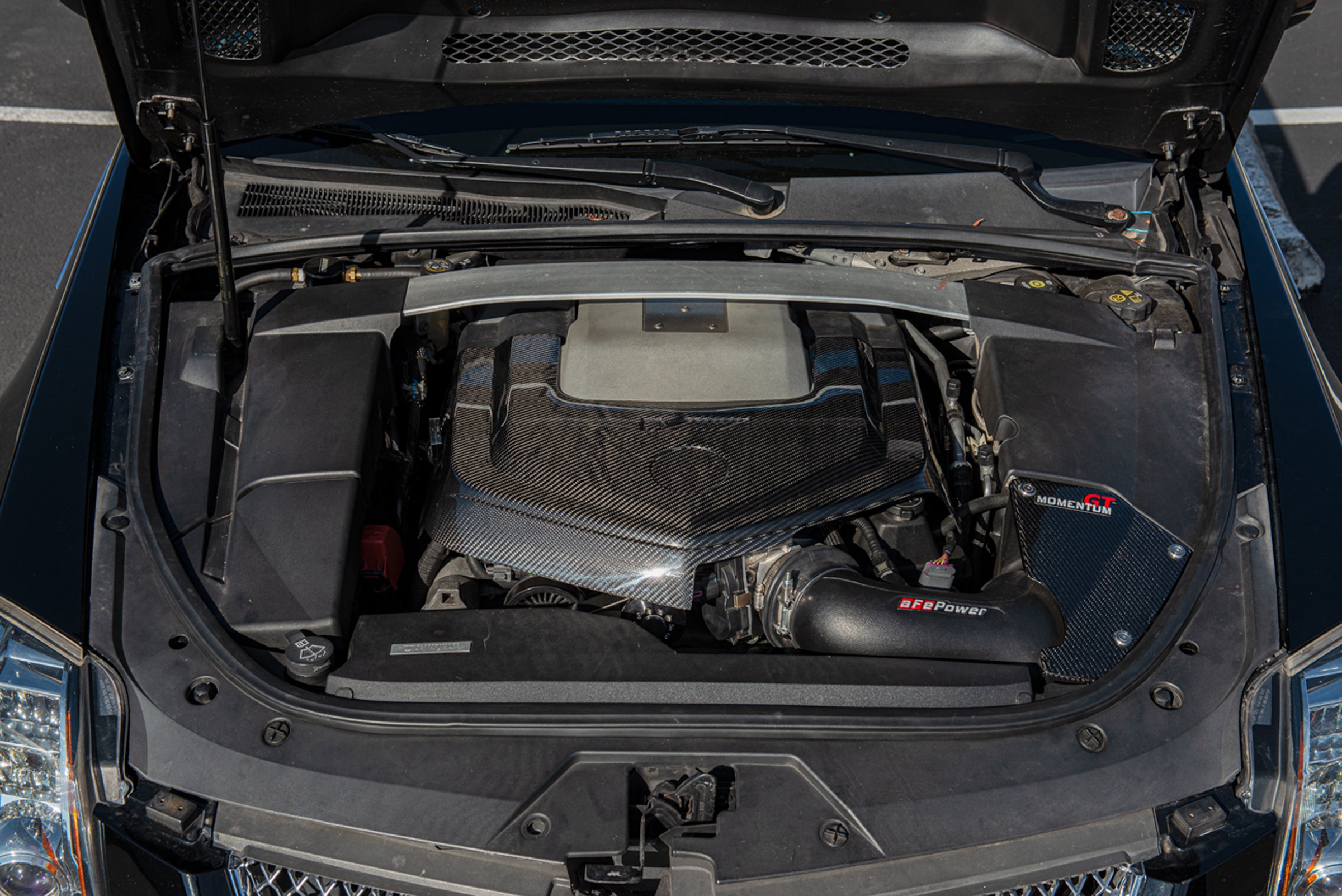 2009-2015 CTS-V V2 - Carbon Fiber Engine Cover for Chevrolet LSx LSA Supercharged engines using a CTS-V Lid