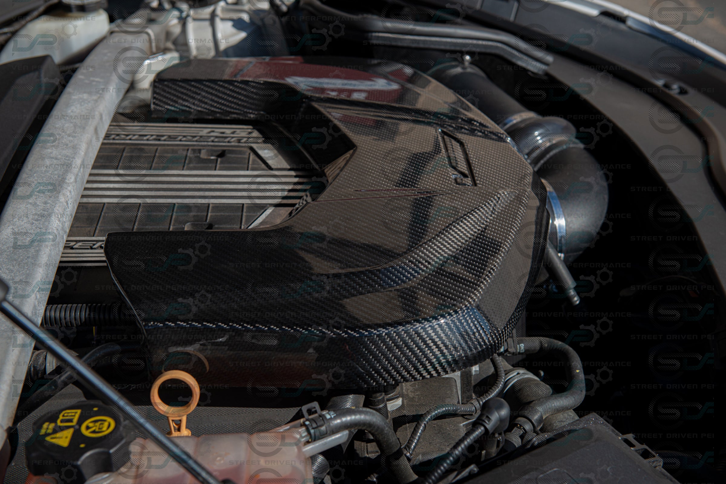 CTS-V V3 - Carbon Fiber Engine Cover for Chevrolet LTx LT4 Supercharged engines