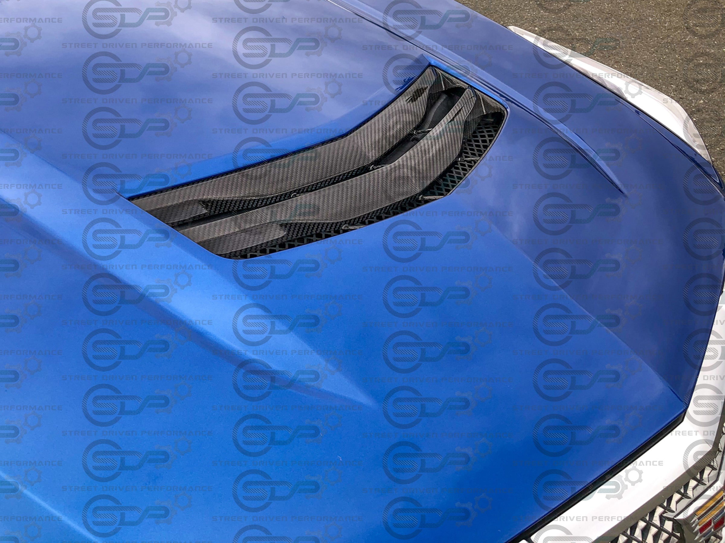2016-2019 Cadillac ATS-V - Carbon Fiber Hood Vent