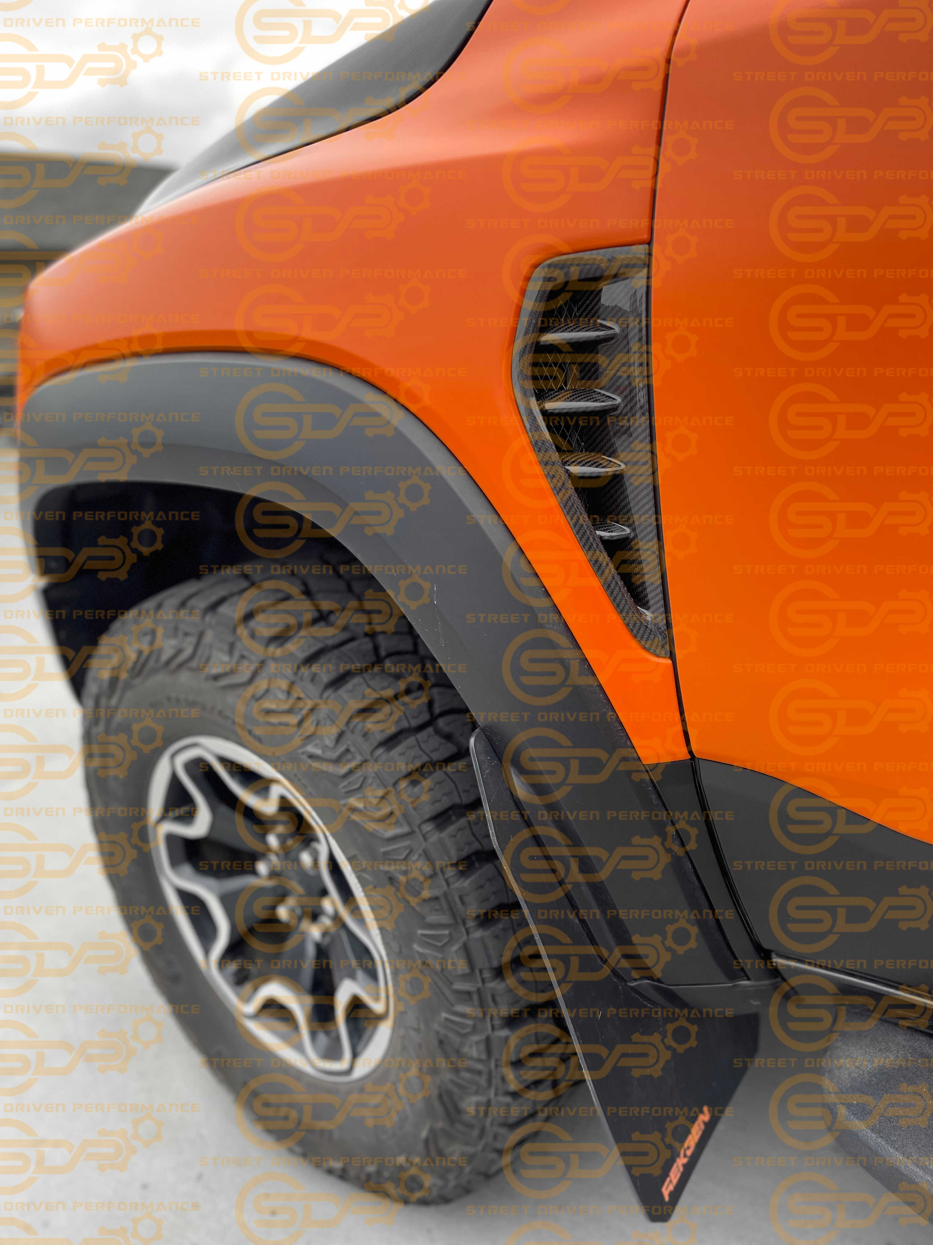 2021-2022 RAM TRX OE CARBON FIBER FENDER VENTS
