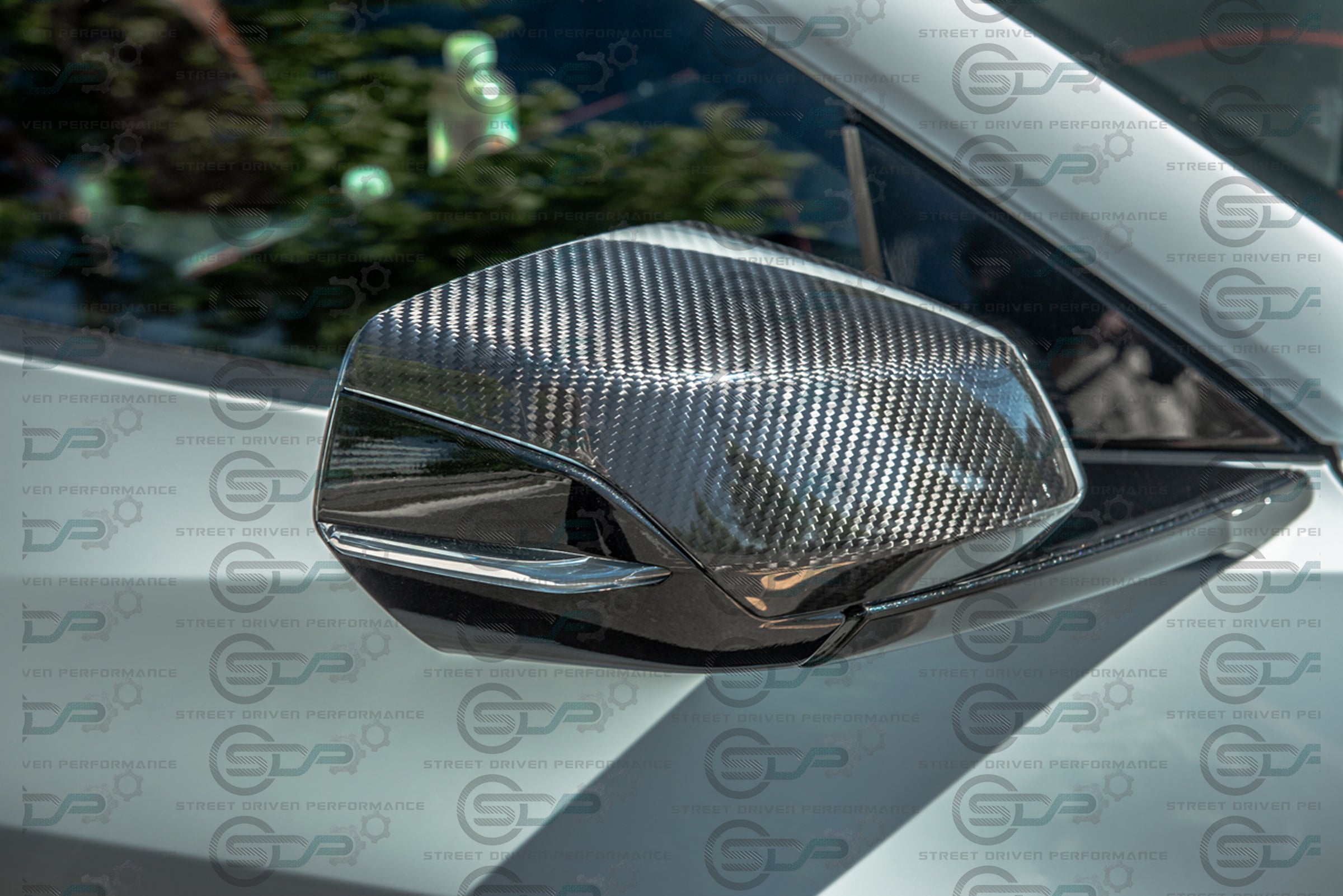 2020+ C8 Corvette - Carbon Fiber Tape-On Top and Bottom Mirror Covers