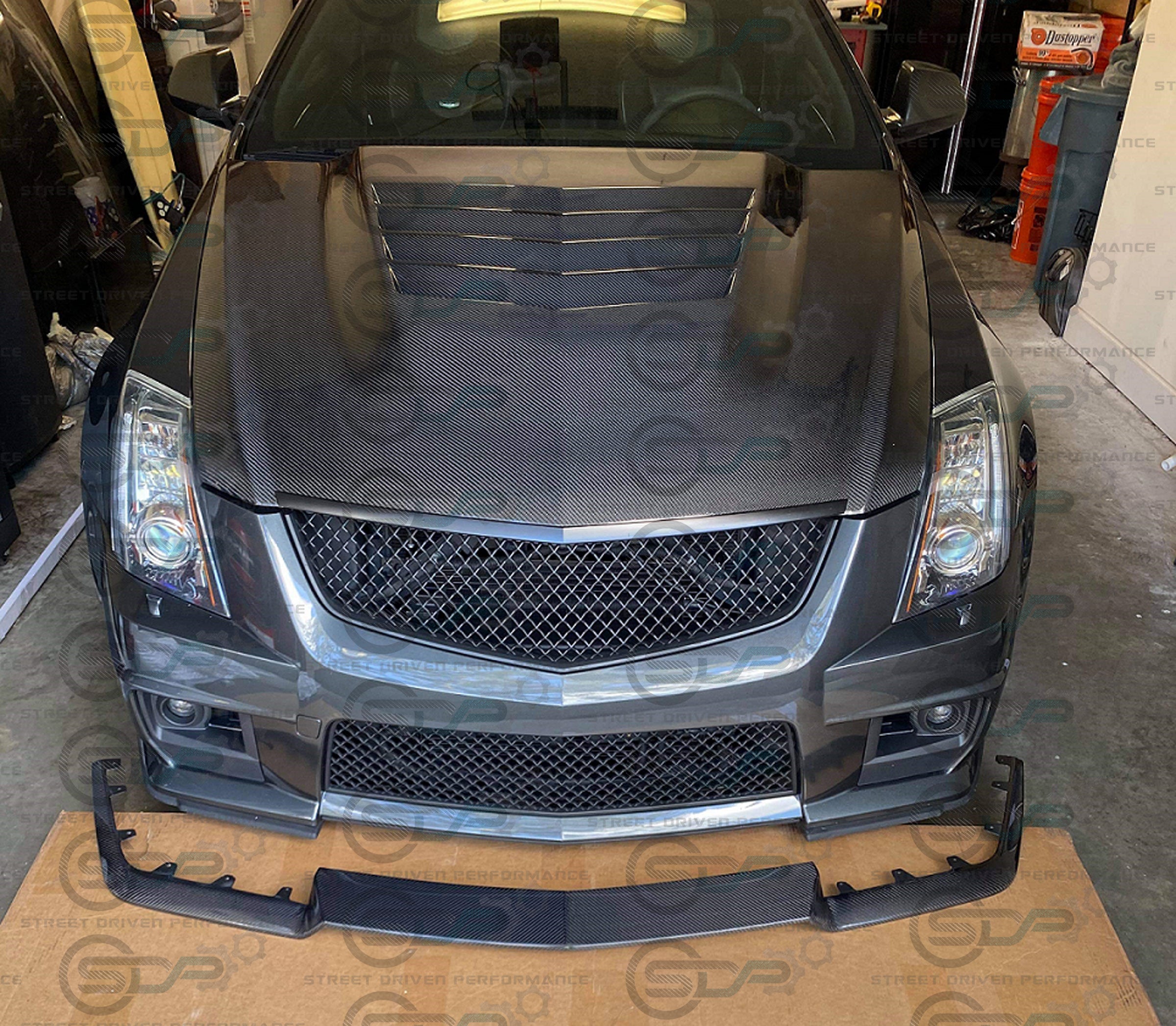 2009-2015 CTS-V V2 -  Black front grilles set (blank no emblem)