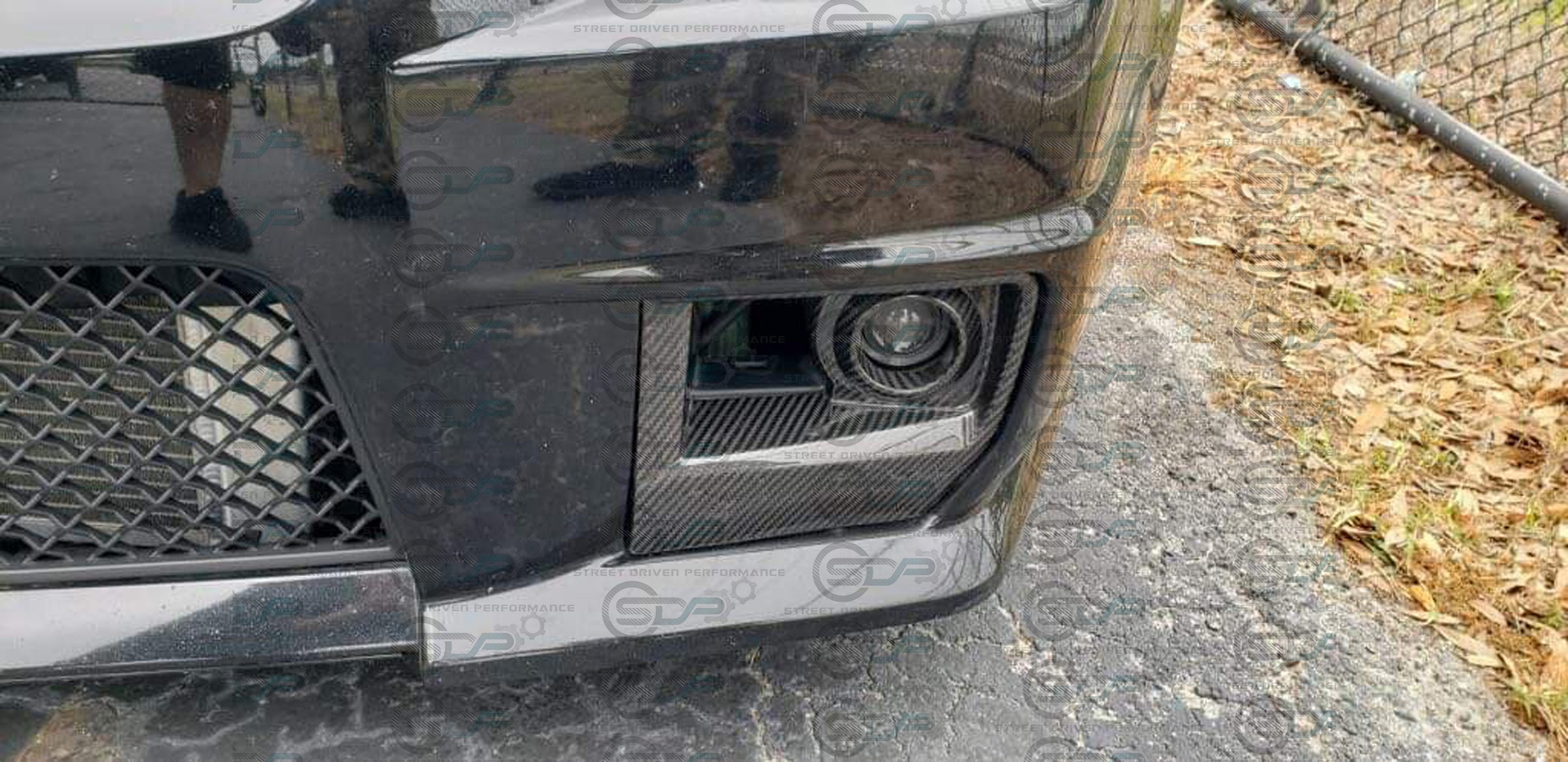2009-2015 CTS-V V2 - Carbon Fiber Fog Light Bezels / Covers
